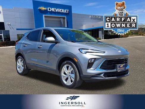 Used 2025 Buick Encore GX Preferred AWD/4WD image 1
