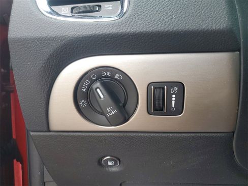 Used 2017 Dodge Durango GT image 21