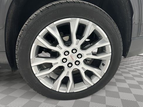 Used 2025 GMC Acadia Denali w/ Super Cruise Package image 31