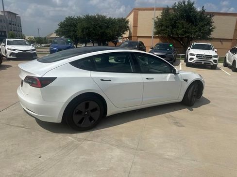 Used 2023 Tesla Model 3 Standard Range RWD image 3