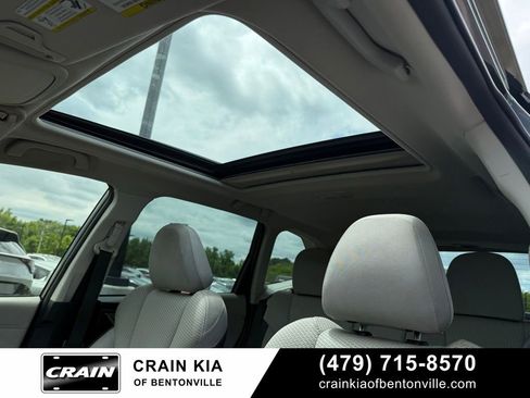 Used 2023 Subaru Forester Premium AWD/4WD image 20