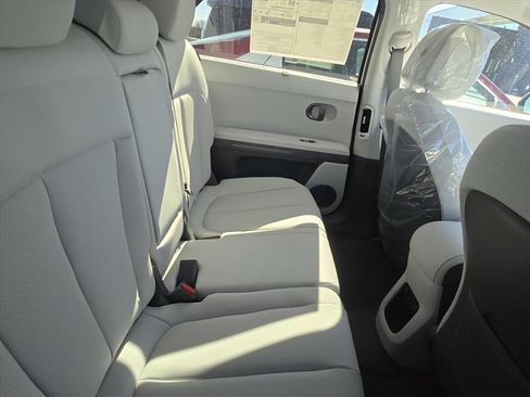 New 2026 Hyundai Ioniq 5 Limited image 8