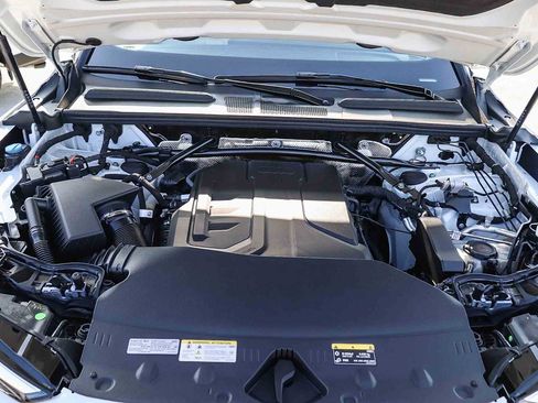 Used 2025 Audi Q5 Premium w/ Convenience Package image 35