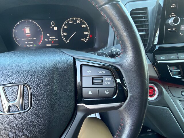 Used 2025 Honda Odyssey Sport-L image 14
