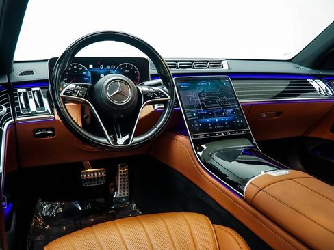 Used 2023 Mercedes-Benz S 500 4MATIC w/ AMG Line image 17