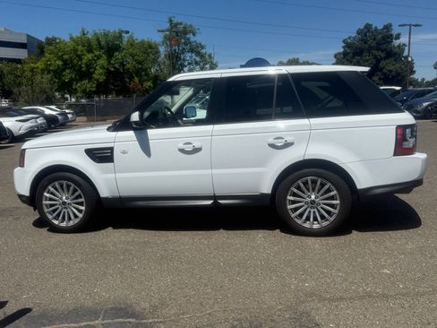 Used 2012 Land Rover Range Rover Sport HSE AWD/4WD image 2