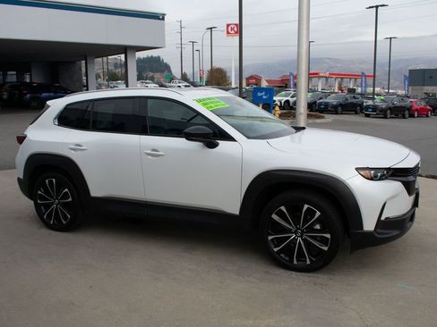 Used 2025 MAZDA CX-50 AWD 2.5 S w/ Premium Plus Pkg image 8