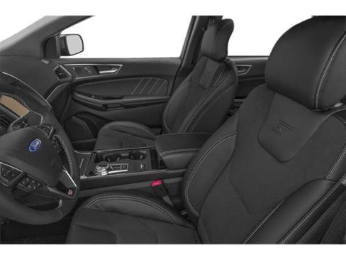 Used 2020 Ford Edge ST w/ Equipment Group 401A AWD/4WD image 9