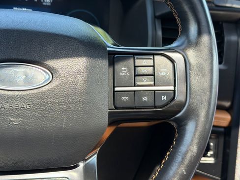 Used 2023 Ford Expedition Max Platinum AWD/4WD image 26