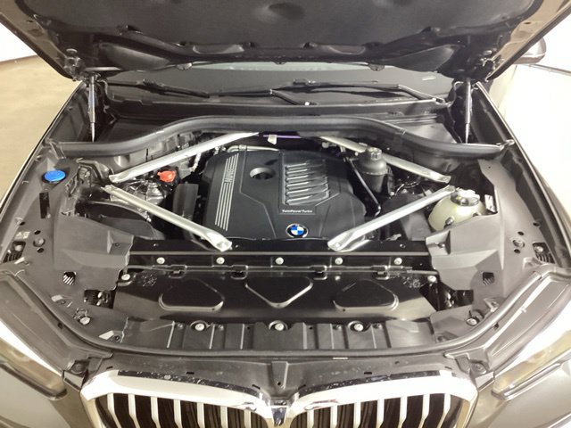 Used 2023 BMW X5 xDrive40i w/ Premium Package AWD/4WD image 26