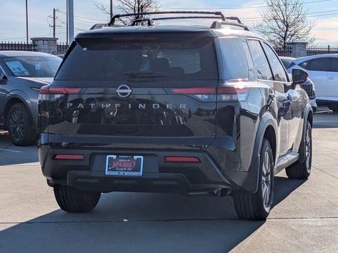 New 2026 Nissan Pathfinder SV FWD image 4