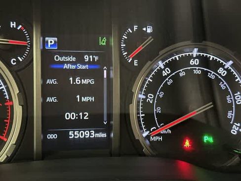 Used 2024 Toyota 4Runner Limited AWD/4WD image 16