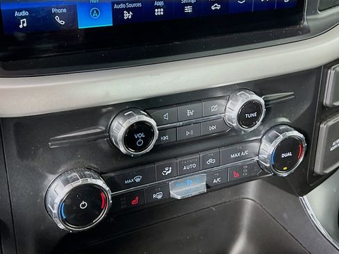 Used 2022 Ford F150 XLT w/ Equipment Group 302A High image 15