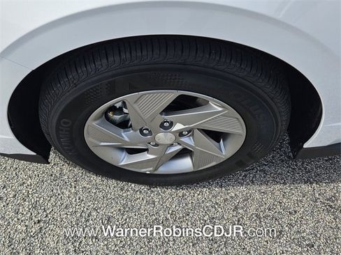 Used 2026 Hyundai Sonata SE image 16