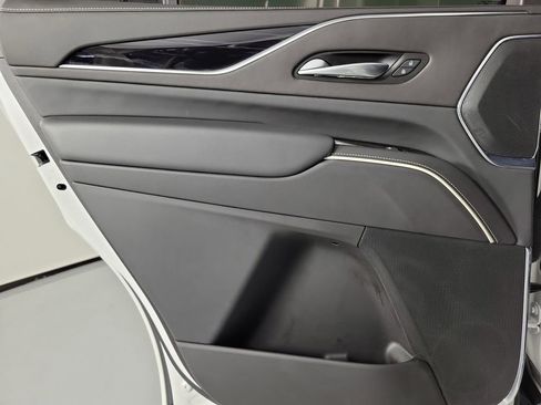 Certified 2023 Cadillac Escalade Sport w/ Touring Package image 14