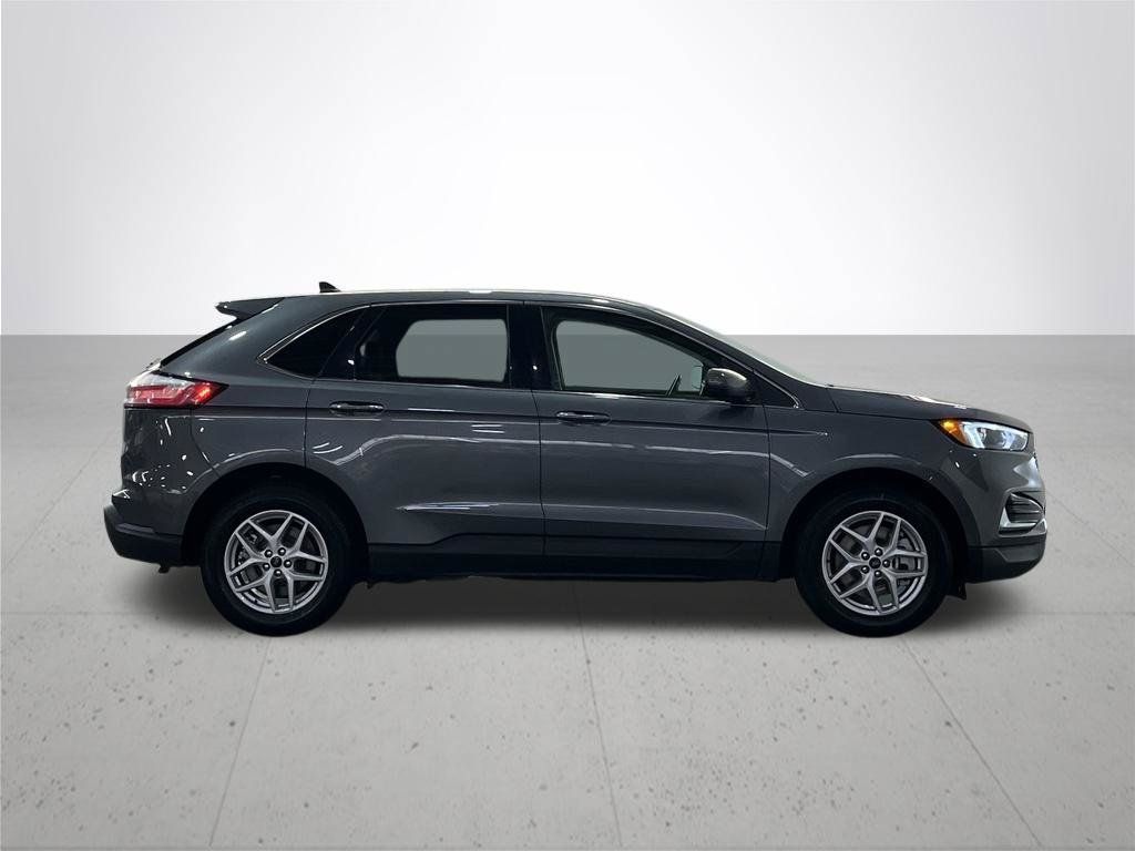 Certified 2024 Ford Edge SEL AWD/4WD image 10