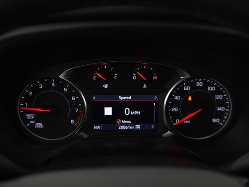 Used 2023 GMC Acadia SLT image 28