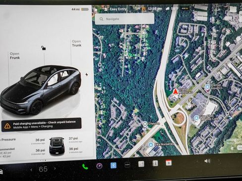 Used 2026 Tesla Model Y 2WD image 28