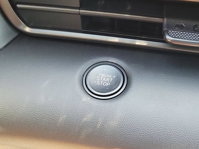 New 2026 Hyundai Elantra Sport FWD image 10