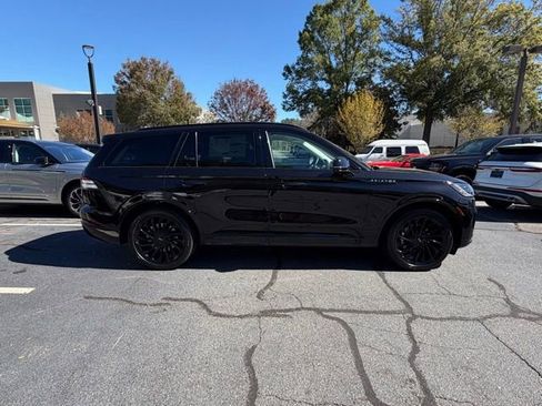 New 2026 Lincoln Aviator Reserve image 6