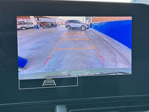 Used 2024 Chevrolet Trax RS w/ Driver Confidence Package image 21