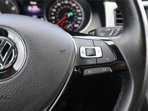 Used 2018 Volkswagen Atlas SE image 14