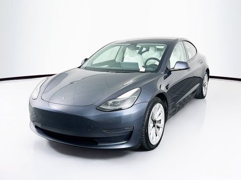 Used 2023 Tesla Model 3 Long Range AWD/4WD image 3