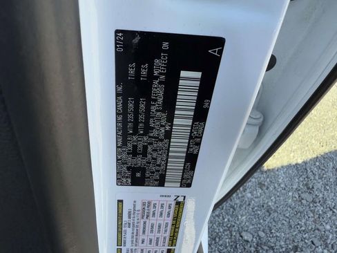 Used 2024 Lexus RX 500h F Sport image 32