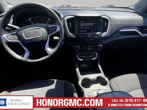 Used 2022 GMC Terrain SLE w/ Driver Convenience Package FWD image 7