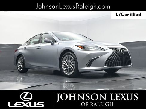 Certified 2023 Lexus ES 300h Ultra Luxury w/ Accessory Package (Z2) image 15