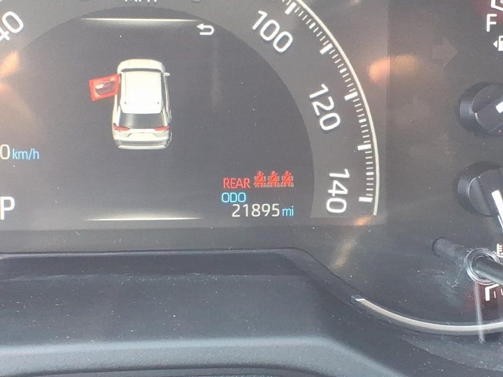 Used 2025 Toyota RAV4 LE FWD image 23