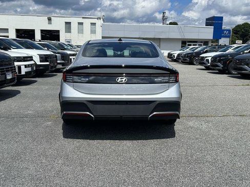 New 2026 Hyundai Sonata Blue FWD image 3