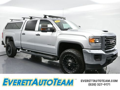 Used 2019 GMC Sierra 2500 4x4 Crew Cab w/ Sierra Convenience Package image 1