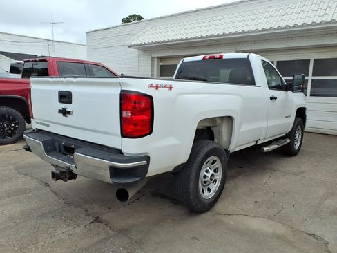 Used 2016 Chevrolet Silverado 2500 W/T w/ WT Convenience Package AWD/4WD image 3