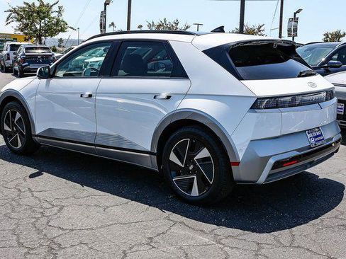 New 2026 Hyundai Ioniq 5 SE RWD image 4