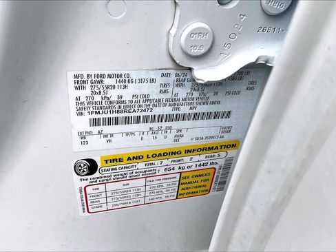 Certified 2024 Ford Expedition XLT RWD image 34