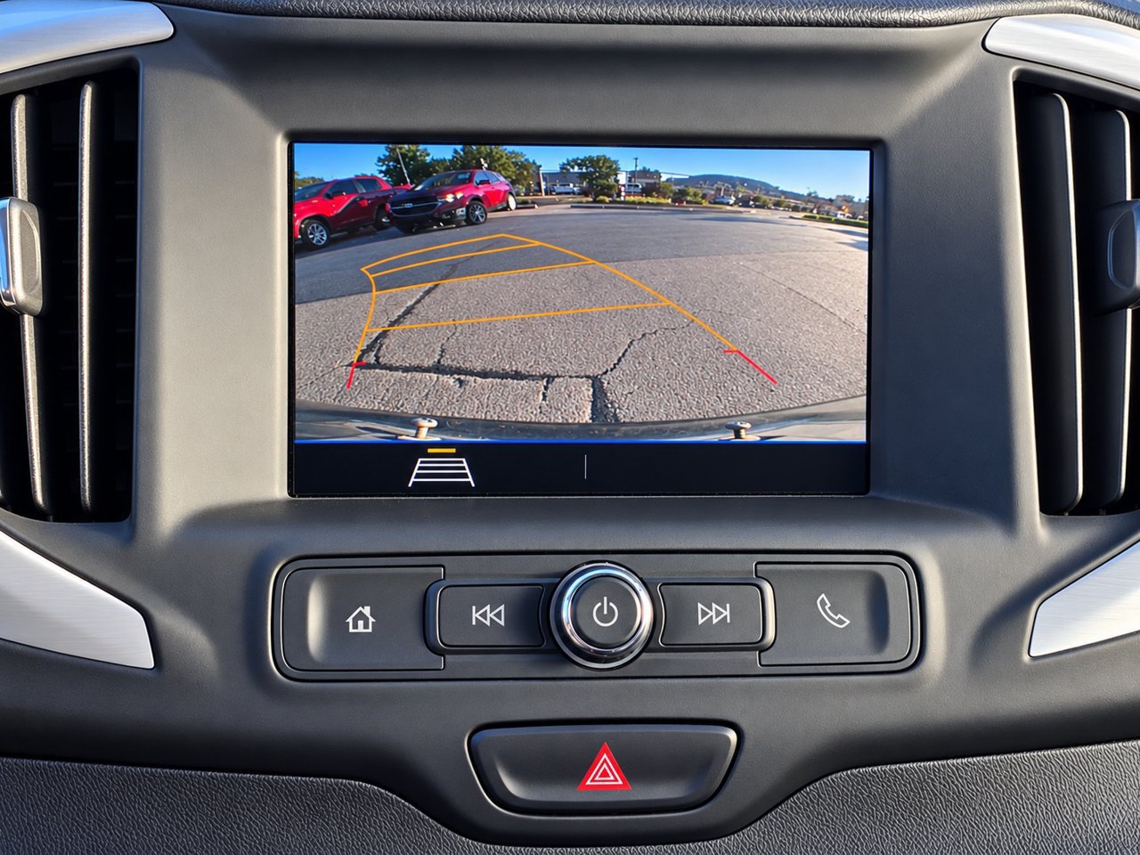 Used 2020 GMC Terrain SLE w/ Driver Convenience Package AWD/4WD image 18