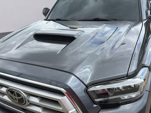 Used 2021 Toyota Tacoma Limited AWD/4WD image 21