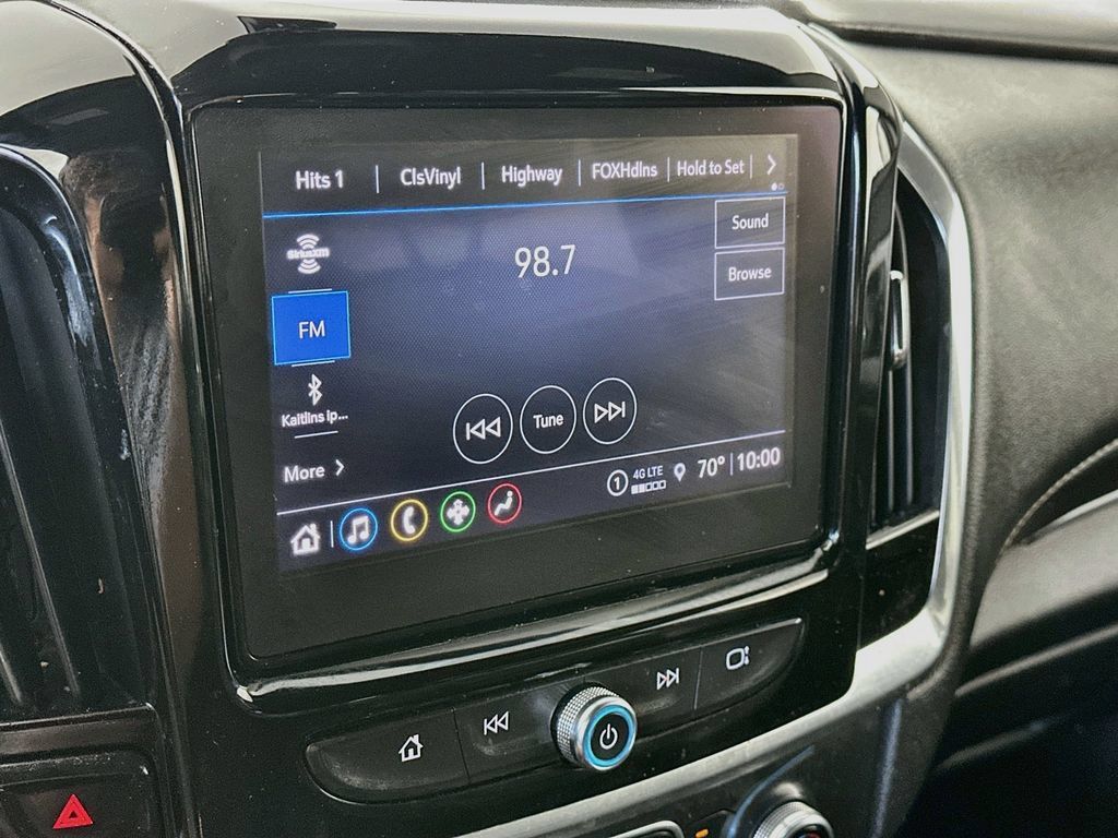 Used 2023 Chevrolet Traverse LT AWD/4WD image 17