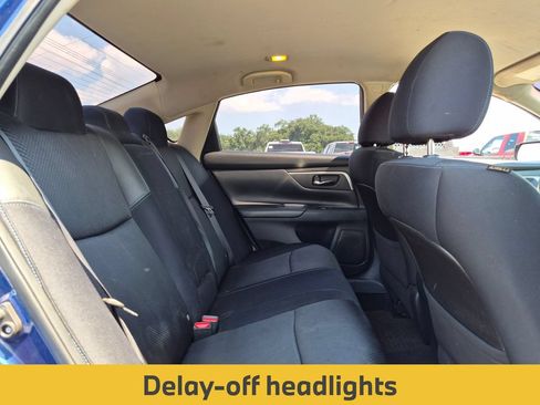 Used 2016 Nissan Altima 2.5 SR w/ LED Appearance Package FWD image 28