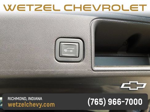 Used 2024 GMC Terrain SLT w/ Tech Package AWD/4WD image 24