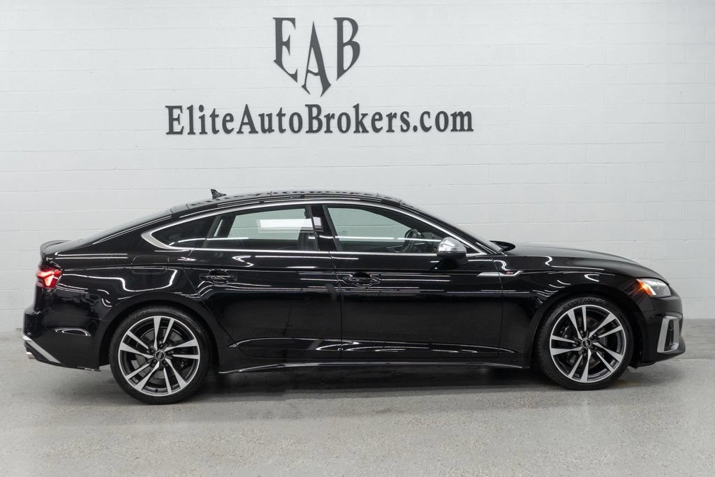 Used 2024 Audi S5 Premium w/ Convenience Package AWD/4WD image 5