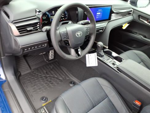 New 2026 Toyota Camry XSE FWD image 4