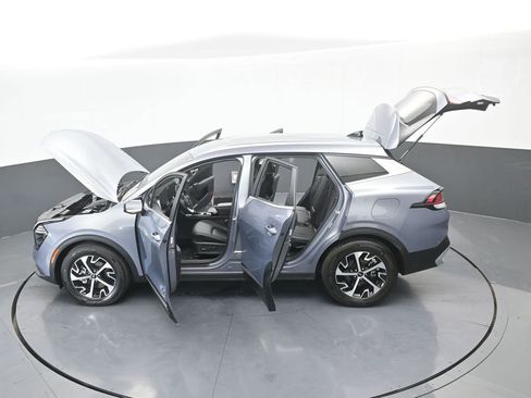 Used 2025 Kia Sportage EX image 68