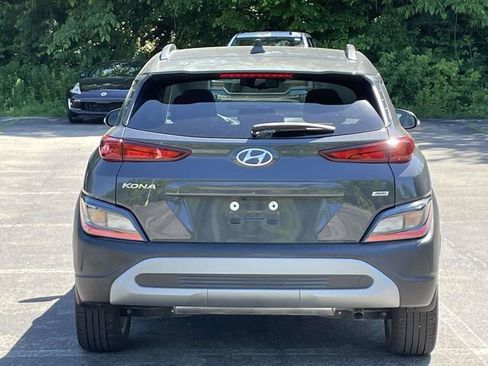 Used 2023 Hyundai Kona SEL w/ Cargo Package AWD/4WD image 4