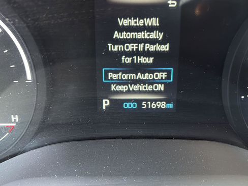 Used 2023 Toyota Sienna XLE image 18