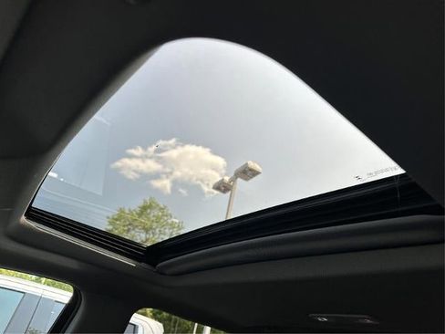 New 2025 GMC Sierra 2500 SLT w/ SLT Premium Package image 27