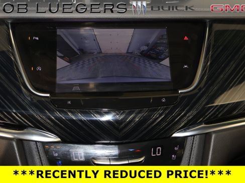 Certified 2025 Cadillac XT6 Premium Luxury FWD image 26