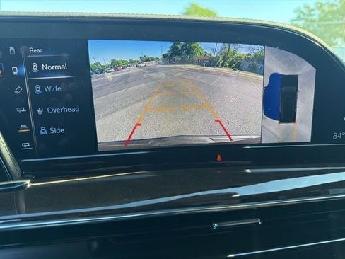 Used 2023 Cadillac Escalade Sport Platinum w/ LPO, ONYX Package image 19