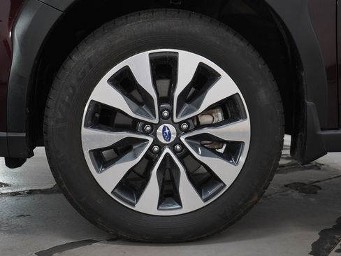 Used 2024 Subaru Outback Touring AWD/4WD image 30